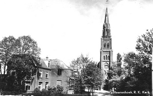 R.K. Kerk van 's-Heerenhoek in 1953